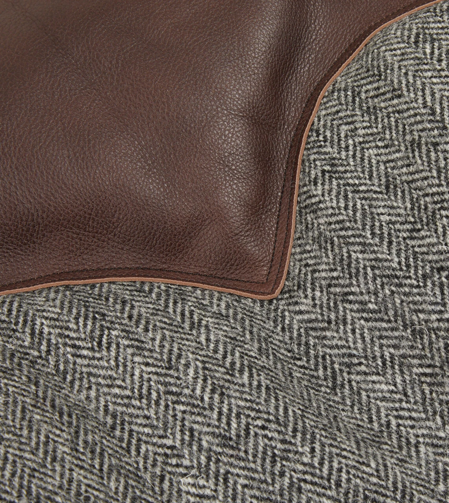 Rocky Mountain Featherbed For Drake's Herringbone Harris Tweed Leather Christy Down Jacket 6 Rocky Mountain Featherbed For Drake's Herringbone Harris Tweed Leather Christy Down Jacket - Image 4