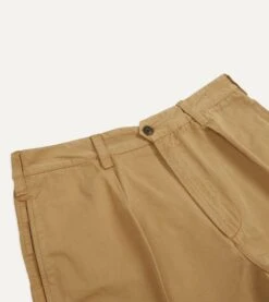 Sand Cotton Twill Single-Pleat Shorts -Drakes Shop DR2A6F23170 03300 3