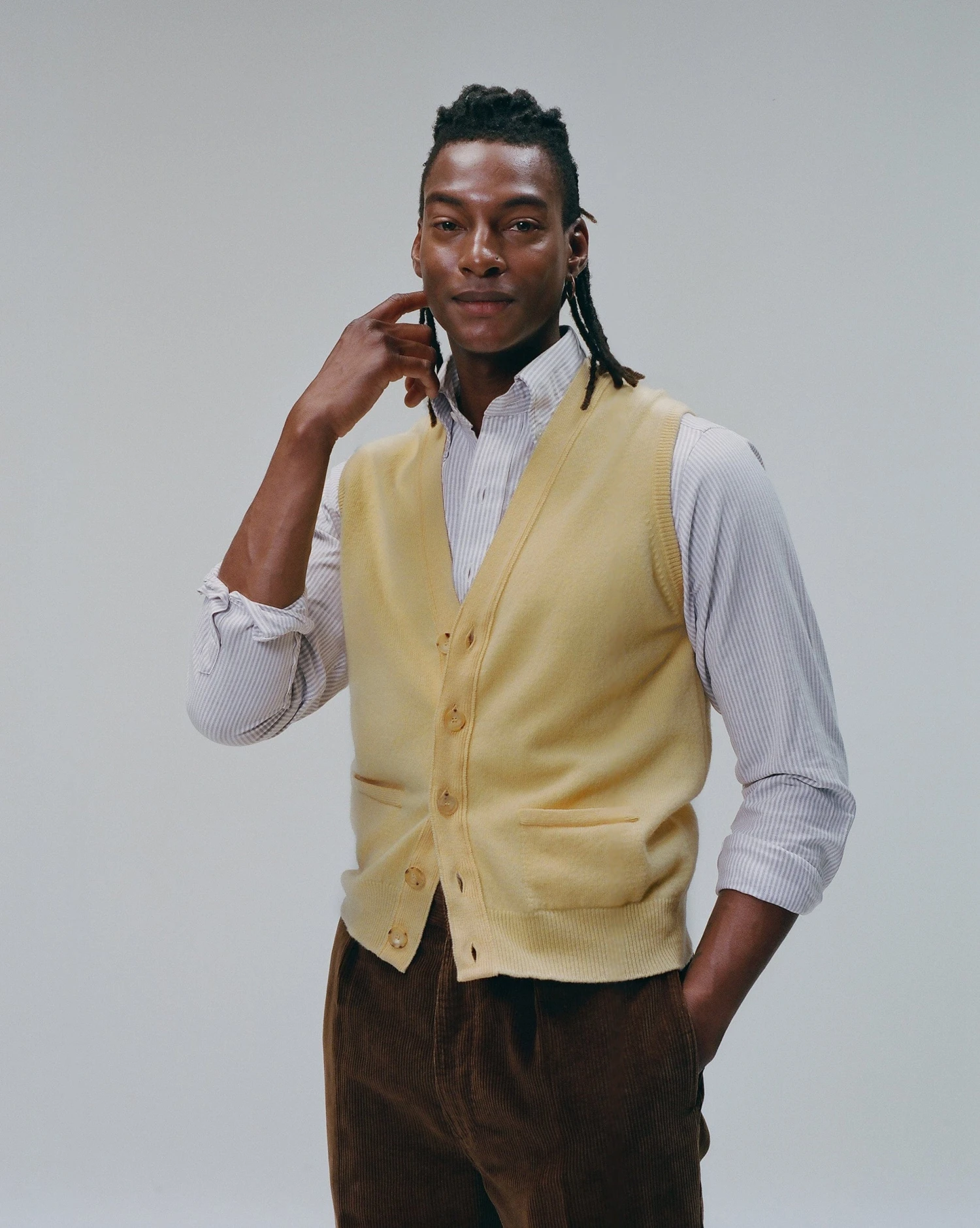 Yellow Lambswool Sleeveless Cardigan 8 Yellow Lambswool Sleeveless Cardigan - Image 6